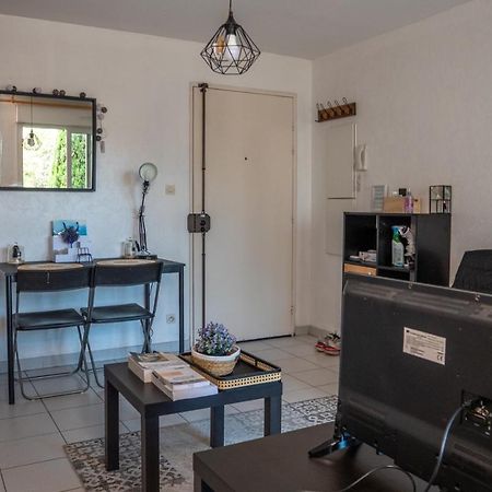 Appartement T1 30M² Avec Vue Sur Arbre Blanc à Montpellier Extérieur photo